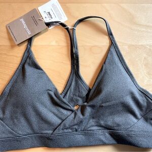 Patagonia Women’s Sports Bra Cross Beta
